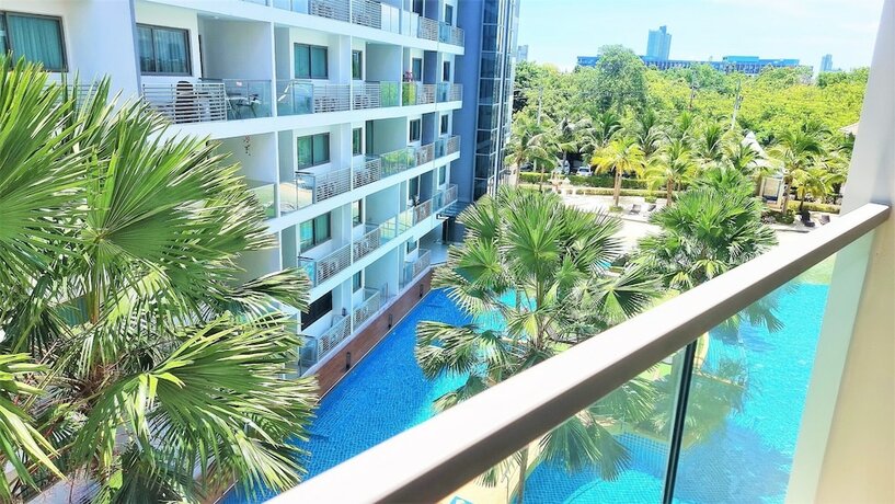 Imagen general del Hotel Laguna Beach 1a With Swimming Pool Views Pattaya. Foto 18