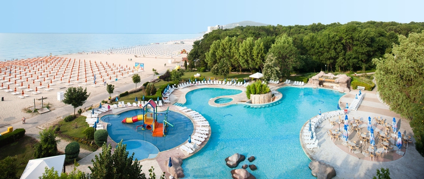 Imagen de la piscina del Hotel Laguna Beach - All Inclusive. Foto 11