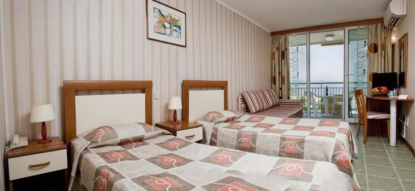 Imagen de la habitación del Hotel Laguna Beach - All Inclusive. Foto 4