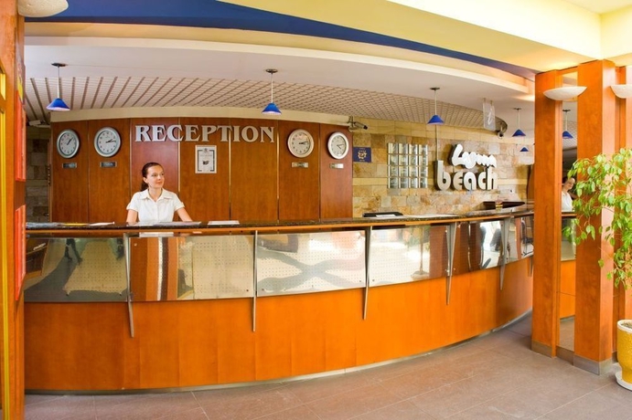 Imagen de los interiores del Hotel Laguna Beach - All Inclusive. Foto 10