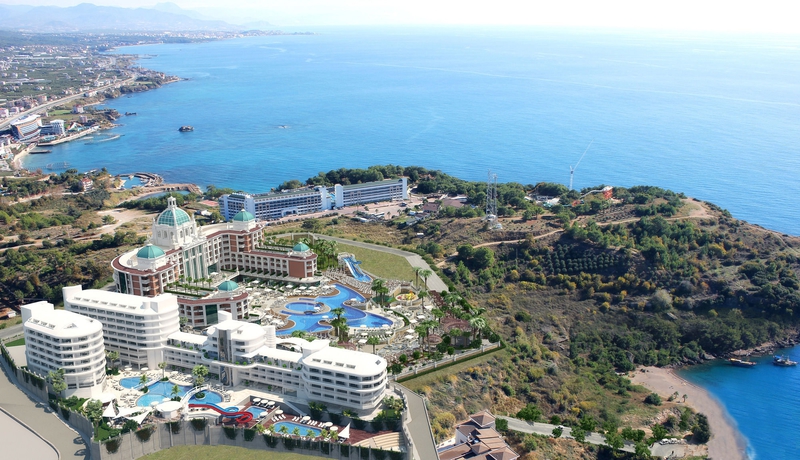 Imagen general del Hotel Laguna Beach Alya Resort and Spa - All Inclusive. Foto 1