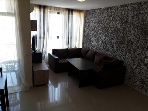 Imagen general del Hotel Laguna Beach, Ravda. Foto 2