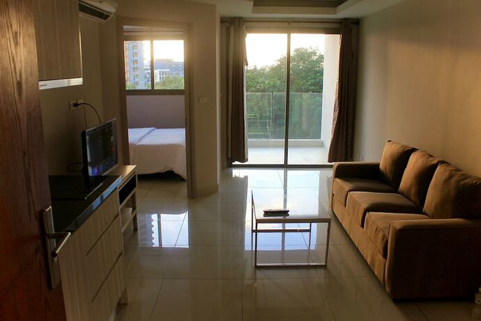 Imagen general del Hotel Laguna Beach Resort Jomtien. Foto 4