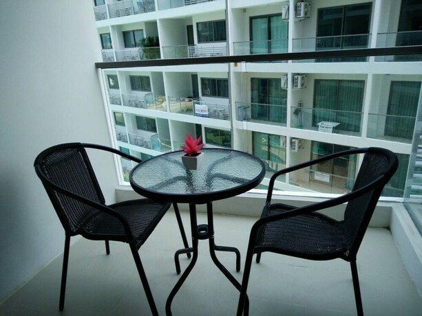 Imagen de la habitación del Hotel Laguna Beach Resort Jomtien. Foto 24