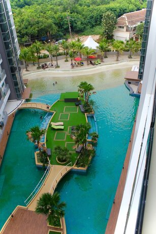 Imagen de la habitación del Hotel Laguna Beach Resort Jomtien. Foto 38
