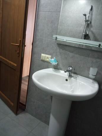 Imagen de la habitación del Hotel Laguna, Borjomi. Foto 10