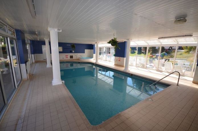 Imagen de la piscina del Hotel Laguna, Bournemouth. Foto 19