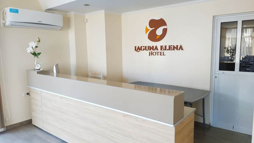 Imagen de los interiores del Hotel Laguna Elena. Foto 18