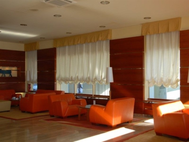 Imagen general del Hotel Laguna. Foto 5