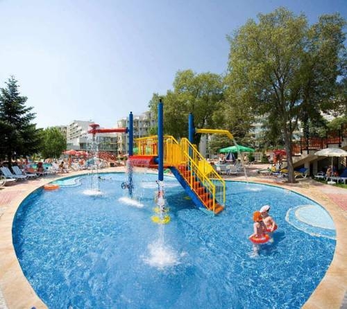 Imagen general del Hotel Laguna Garden, Albena. Foto 23