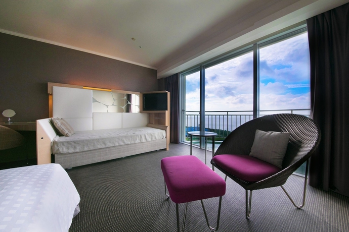 Imagen de la habitación del Hotel Laguna Garden, GINOWAN. Foto 4