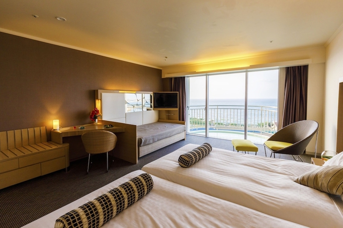 Imagen de la habitación del Hotel Laguna Garden, GINOWAN. Foto 11