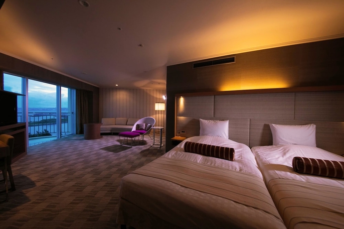 Imagen de la habitación del Hotel Laguna Garden, GINOWAN. Foto 15