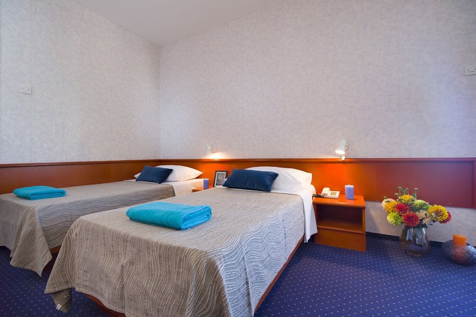 Imagen de la habitación del Hotel Laguna, Gradac. Foto 7