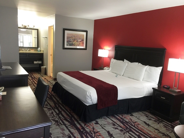 Imagen de la habitación del Hotel Laguna Hills Lodge. Foto 12