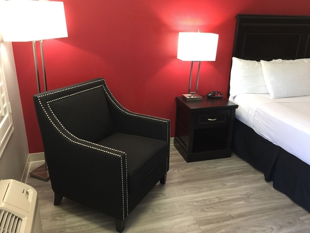 Imagen de la habitación del Hotel Laguna Hills Lodge. Foto 14