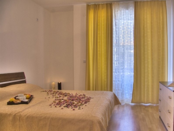 Imagen general del Hotel Laguna Holiday. Foto 2