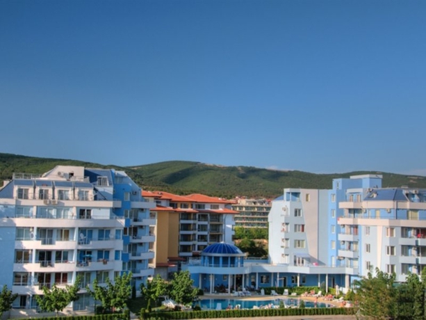 Imagen general del Hotel Laguna Holiday. Foto 6