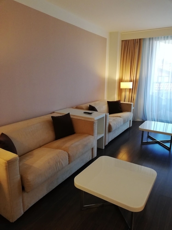 Imagen de la habitación del Hotel Laguna Palace. Foto 5