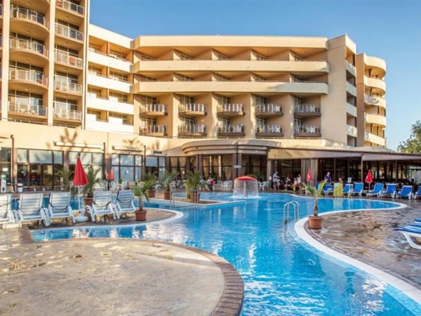 Imagen general del Hotel Laguna Park and Aqua Club. Foto 7