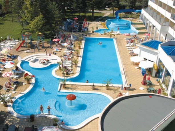 Imagen general del Hotel Laguna Park and Aqua Club. Foto 13