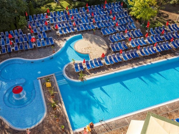 Imagen general del Hotel Laguna Park and Aqua Club. Foto 15