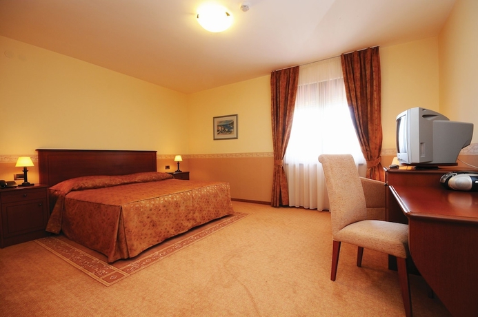 Imagen de la habitación del Hotel Laguna, Privlaka. Foto 7