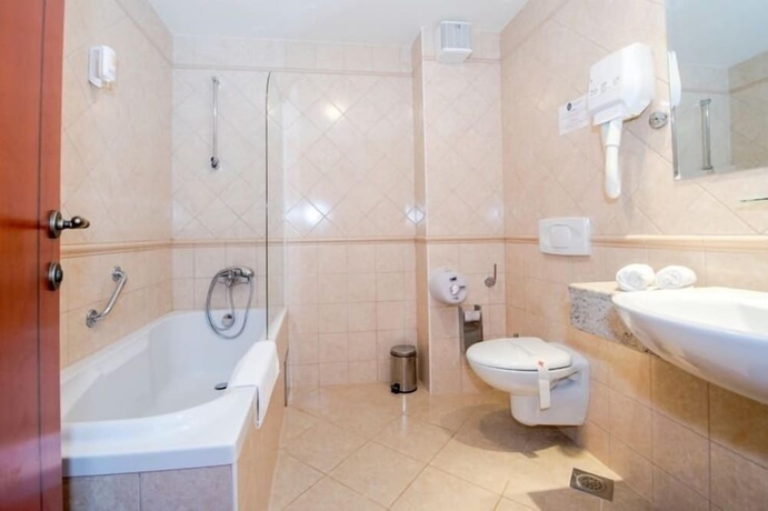 Imagen de la habitación del Hotel Laguna, Privlaka. Foto 8