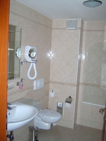 Imagen de la habitación del Hotel Laguna, Privlaka. Foto 15