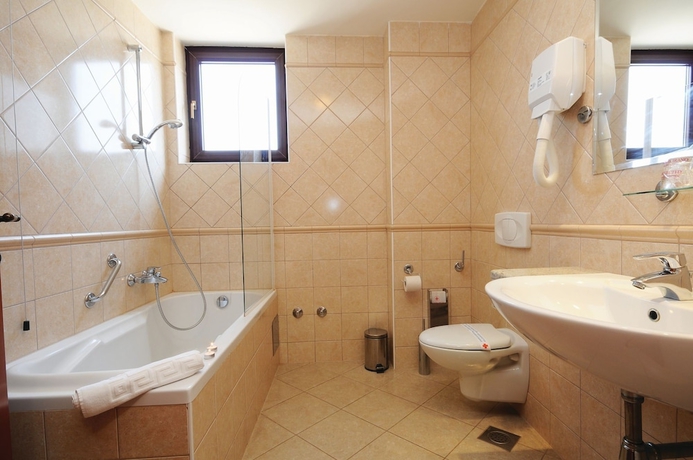 Imagen de la habitación del Hotel Laguna, Privlaka. Foto 16