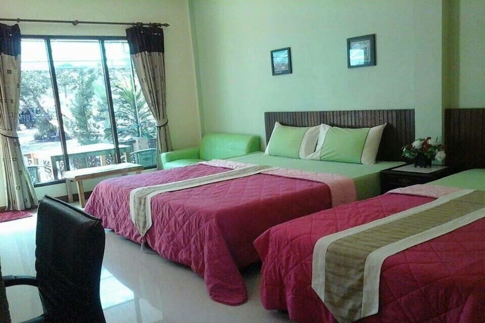 Imagen de la habitación del Hotel Laguna Resort. Foto 4