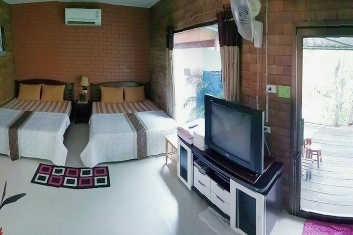 Imagen de la habitación del Hotel Laguna Resort. Foto 9