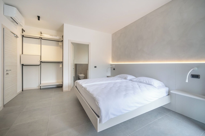 Imagen de la habitación del Hotel Laguna, San Zeno di Montagna. Foto 11