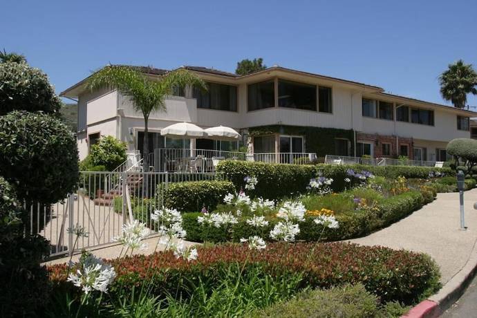 Imagen general del Hotel Laguna Shores Studio Suites. Foto 1