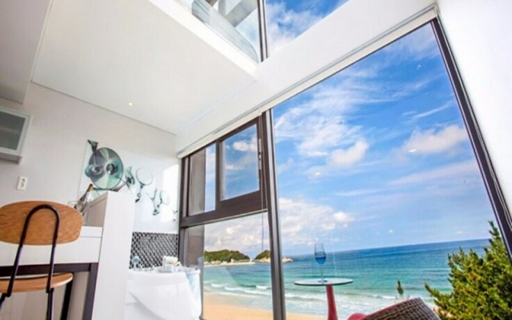 Imagen de la habitación del Hotel Lahene Poolvilla. Foto 14