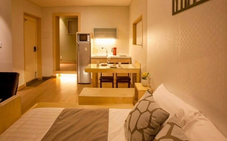 Imagen de la habitación del Hotel Lahene Poolvilla. Foto 19