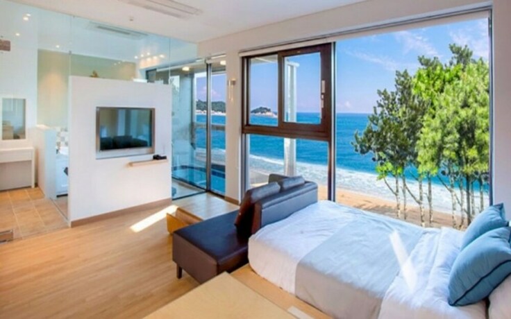 Imagen de la habitación del Hotel Lahene Poolvilla. Foto 26