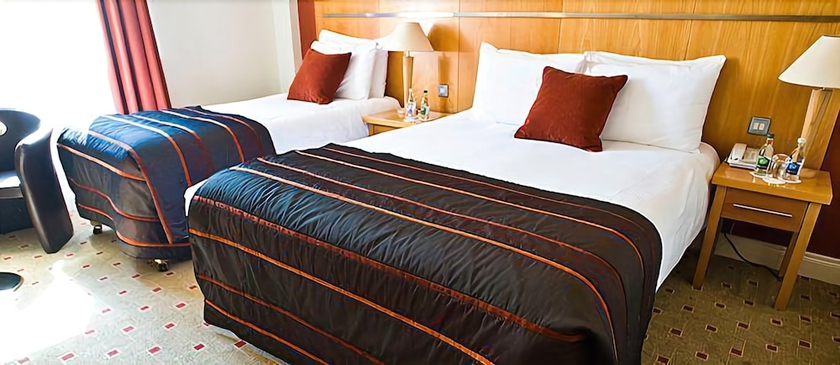 Imagen de la habitación del Hotel Lahinch Coast and Suites. Foto 4