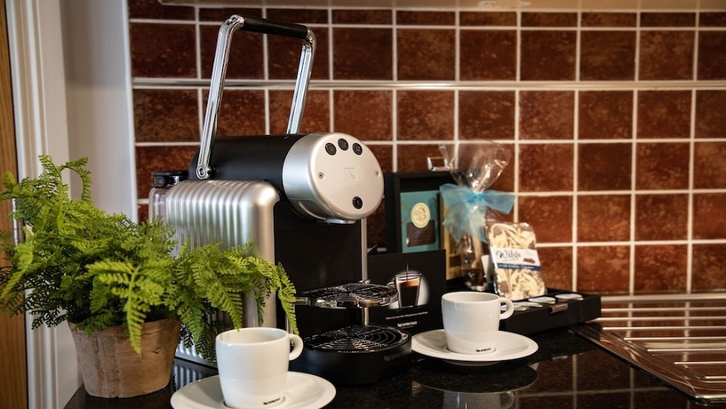 Imagen de la habitación del Hotel Lahinch Coast and Suites. Foto 7