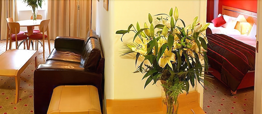 Imagen de la habitación del Hotel Lahinch Coast and Suites. Foto 8