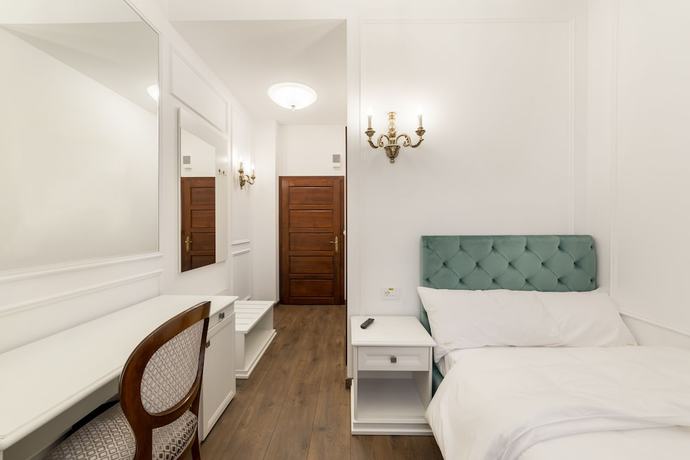 Imagen de la habitación del Hotel Lahovary Palace. Foto 9