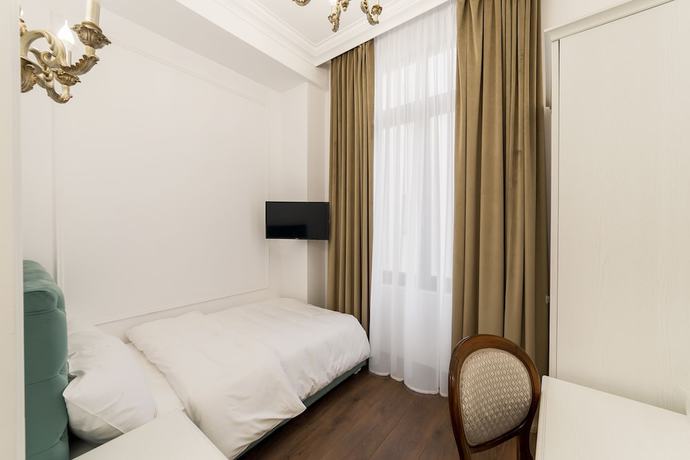 Imagen de la habitación del Hotel Lahovary Palace. Foto 12