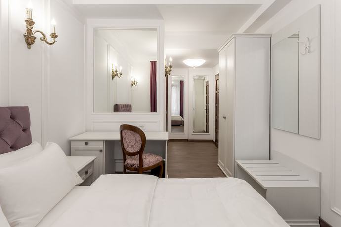 Imagen de la habitación del Hotel Lahovary Palace. Foto 14