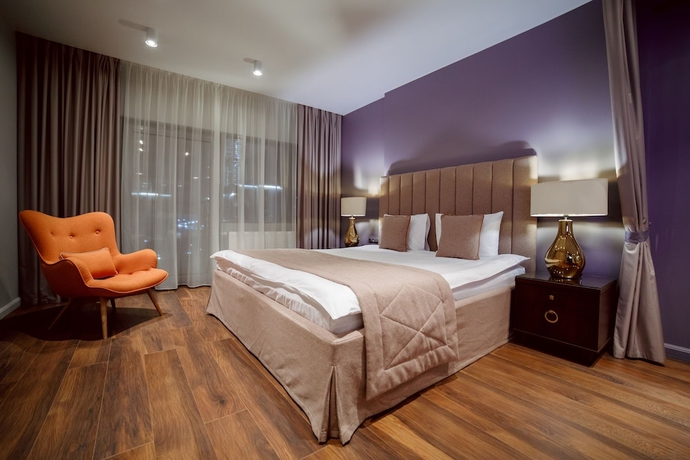 Imagen de la habitación del Hotel Lahta Plaza. Foto 8