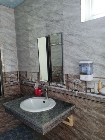 Imagen de la habitación del Hotel Lai Dinh Hotel. Foto 10