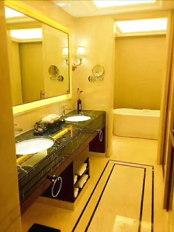 Imagen de la habitación del Hotel Laibor International. Foto 5