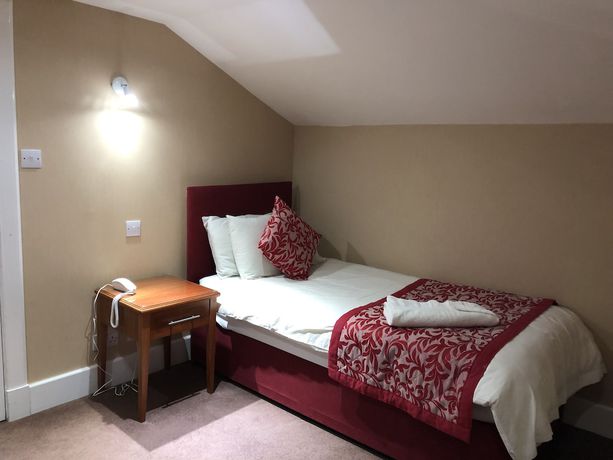 Imagen de la habitación del Hotel Laichmoray Hotel. Foto 16
