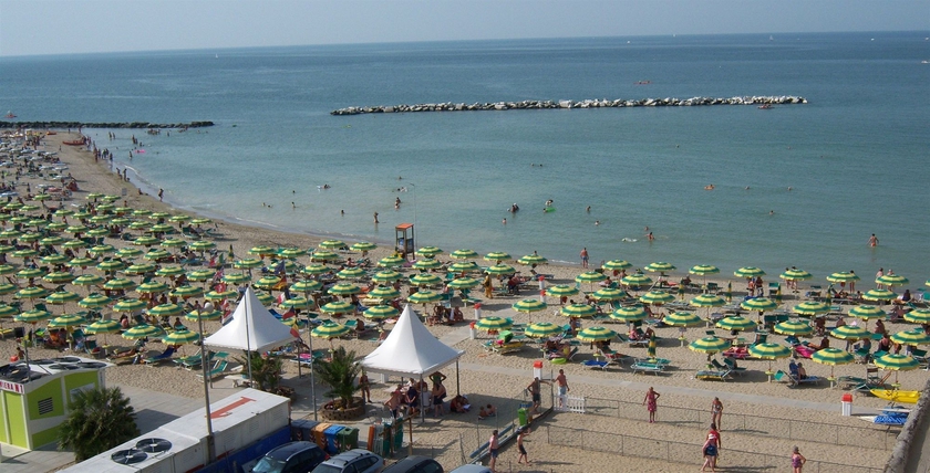 Imagen de los exteriores del Hotel Laika. Foto 8