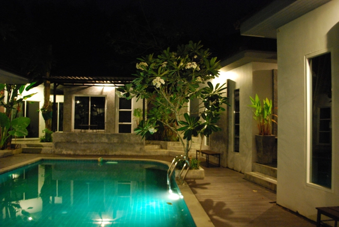 Imagen de la piscina del Hotel Laila Pool Village. Foto 8