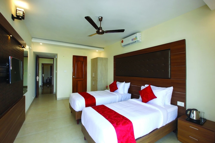 Imagen de la habitación del Hotel Laimar Suites. Foto 8